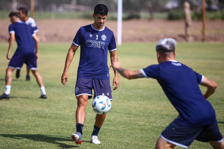 Independiente Rivadavia empezó con la pretemporada