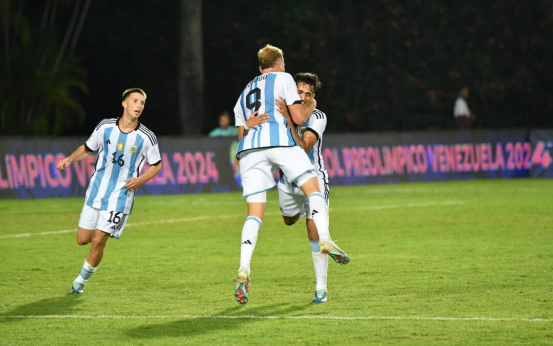 Argentina goleó 5-0 a Chile y avanzó a la fase final del Torneo Preolímpico