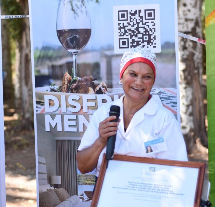 Distinguen a nivel nacional a cocinera del Hospital Malargüe