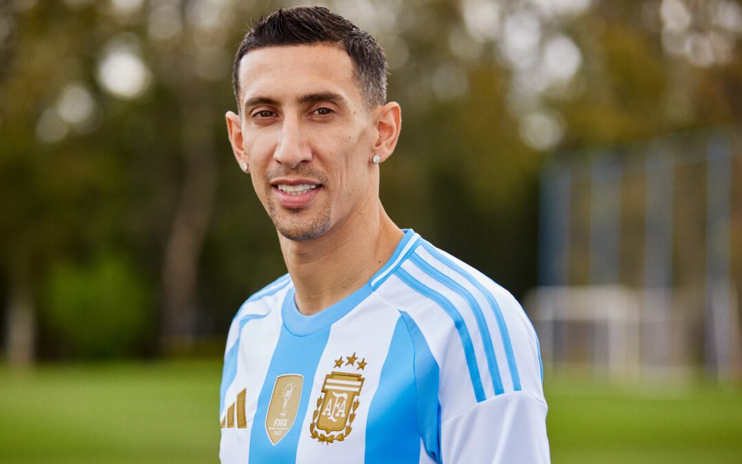 Presentaron las nuevas camisetas de la Selección Argentina