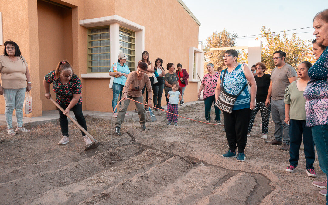 Más de sesenta adultos mayores han participado de «Cultivando Identidad»