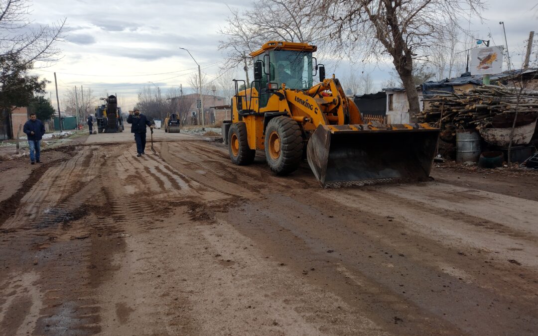 Continúa el plan de bacheo y restauración de carpeta asfáltica en Tunuyán y Vista Flores
