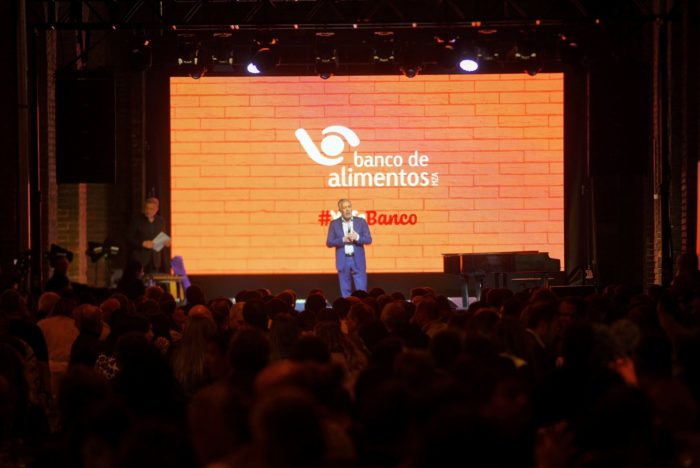 En la cena del Banco de Alimentos Mendoza, Cornejo remarcó: “Necesitamos incrementar la productividad de nuestra economía”