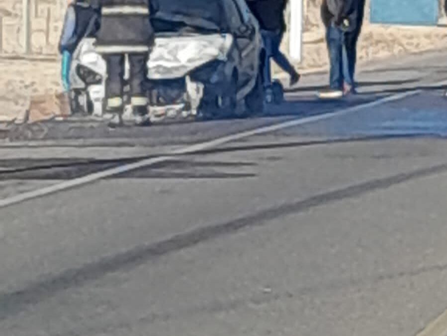 Se prendió fuego un vehículo en la ruta 92