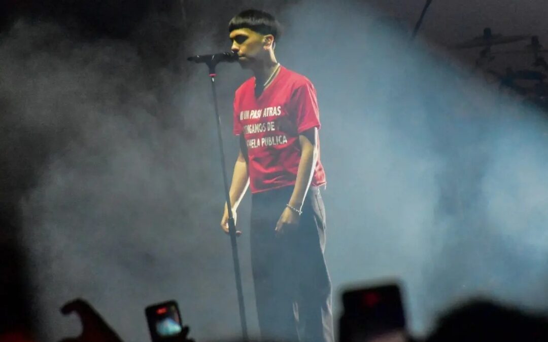 Milo J presentó su nueva canción “buen día, portación de rostro”