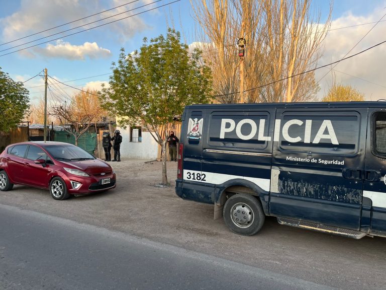 Tunuyán: seis allanamientos, cuatro detenidos y decomiso de droga