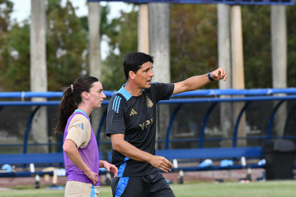 Germán Portanova analizó el 2024 de la Selección Femenina: «Estamos en un período de construcción»