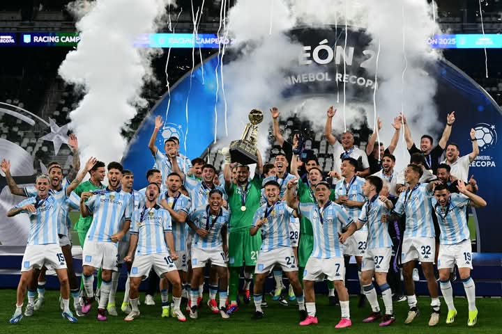 Racing ganó en Brasil y se coronó campeón de la Recopa Sudamericana