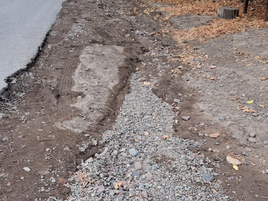 Vecinos reclaman por la reparación de banquinas en calle Lencinas y Clodomiro Silva de Vista Flores