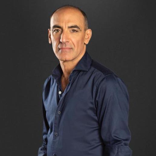 Mauricio Dayub celebra en Tunuyán la función 800 de El Equilibrista