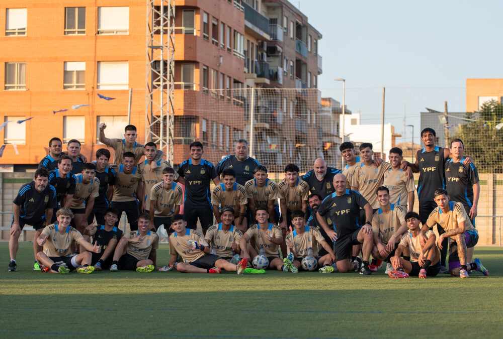 COTIF: desde las 17.30, Argentina se medirá ante Valencia en busca del título