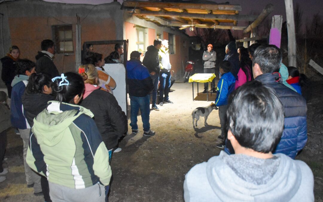 Colonia las Rosas: la Unión Vecinal Manos Unidas firmó un acuerdo con el Municipio Tunuyán para poner en marcha la construcción de una red de agua potable