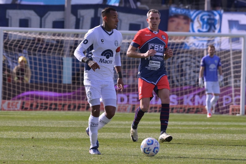 Agónico triunfo de Independiente Rivadavia en Copa Argentina