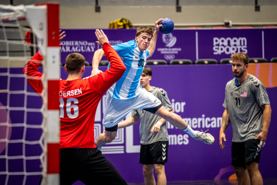 La Selección Argentina se clasificó a la final y jugará hoy ante Brasil