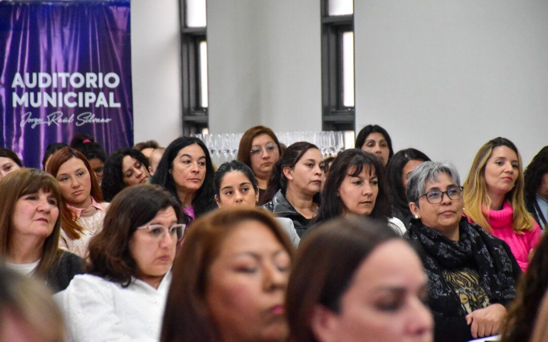 Tunuyán: realizaron la Jornada de Desarrollo Productivo y Liderazgo para Mujeres