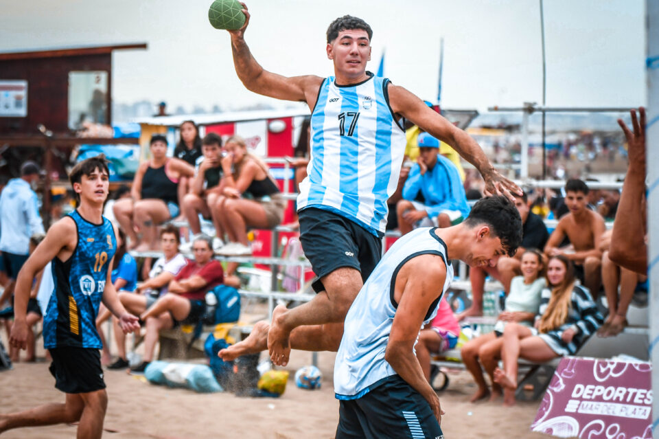 El Beach Handball se prepara para el IHF Global Tour 2025