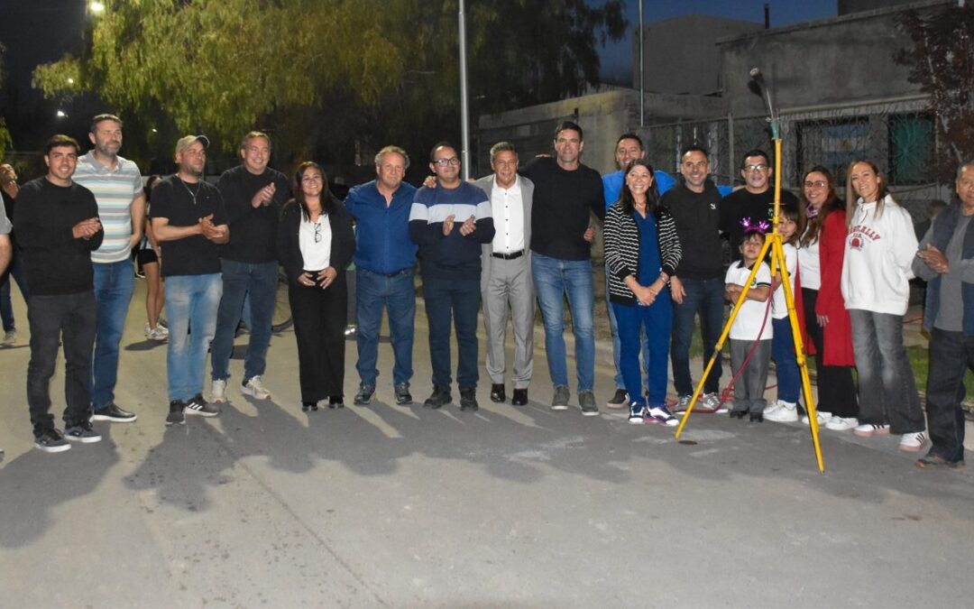 Calor de hogar: el Loteo Stocco de Tunuyán celebra la llegada del gas natural