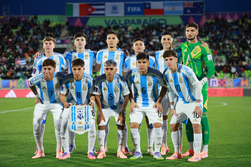 Desde las 20.00, Argentina se medirá ante Colombia por un lugar en la final