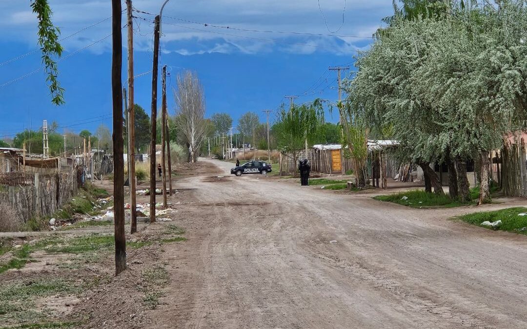 Megaoperativo en Tunuyán: la Policía actúa en domicilios vinculados a hechos delictivos