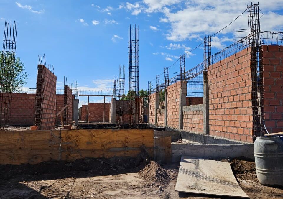 Avanza la construcción del nuevo edificio de la escuela Integración en San Carlos