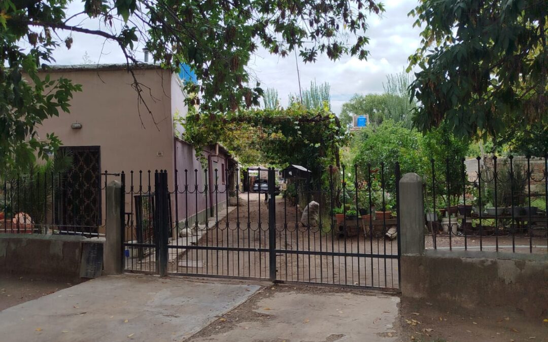 Dos policías protagonizaron un acto heroico al asistir a una mujer en Tunuyán