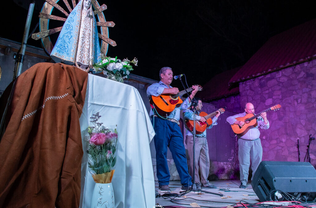 Emotivo inicio de la XXI Cabalgata de la Unión y las Raíces en San Carlos