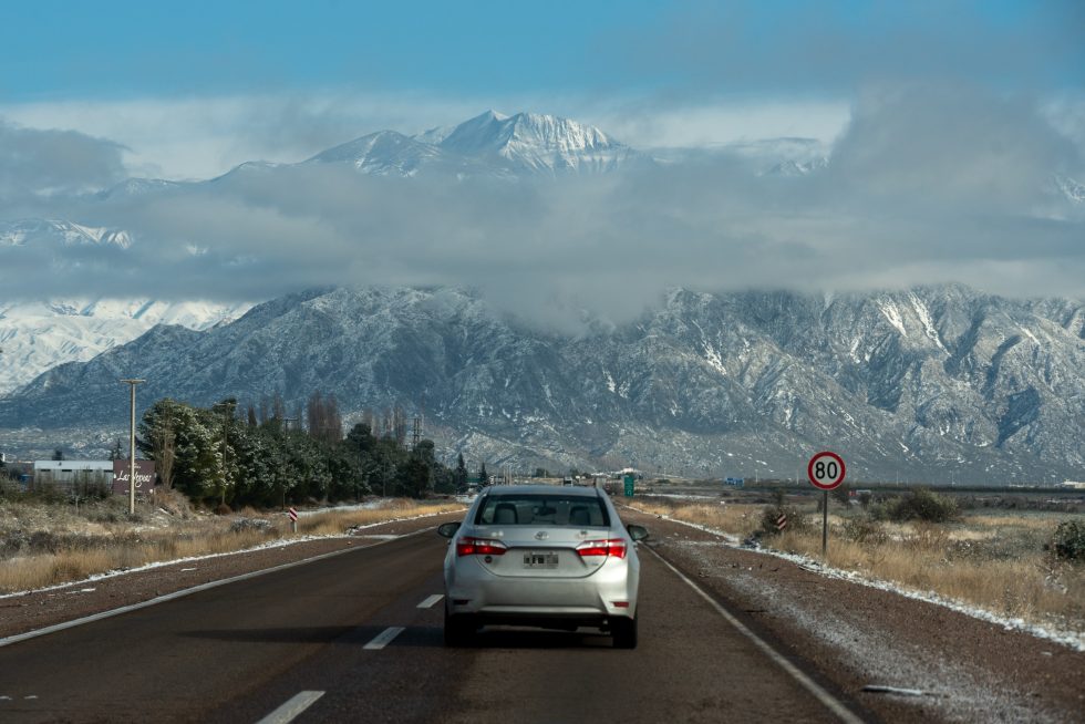 Qué tener en cuenta ante el ingreso de un frente frío y la posible caída de nieve en el llano