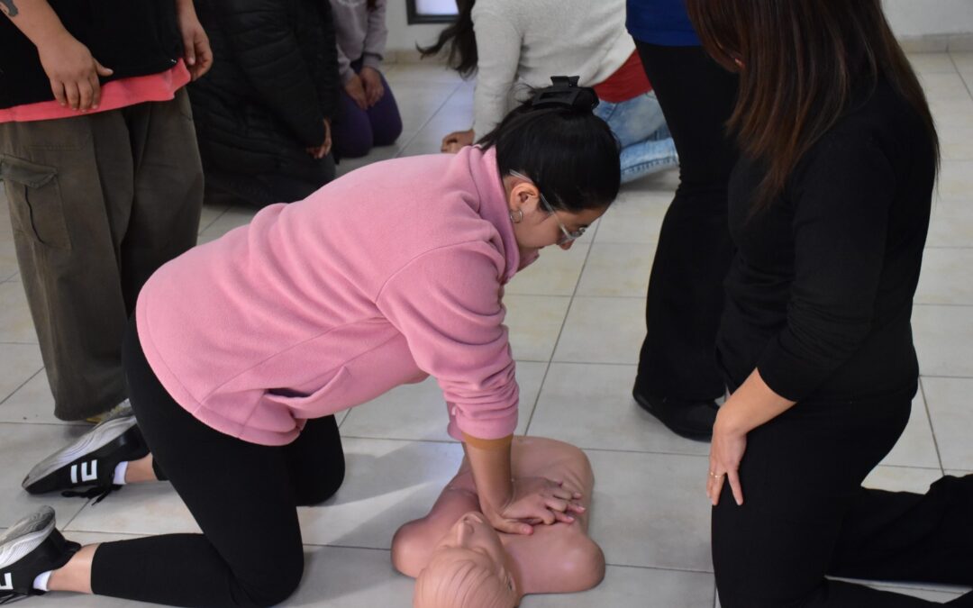 Salud: Más de 40 personas participaron de la capacitación RCP y uso del DEA en Tunuyán