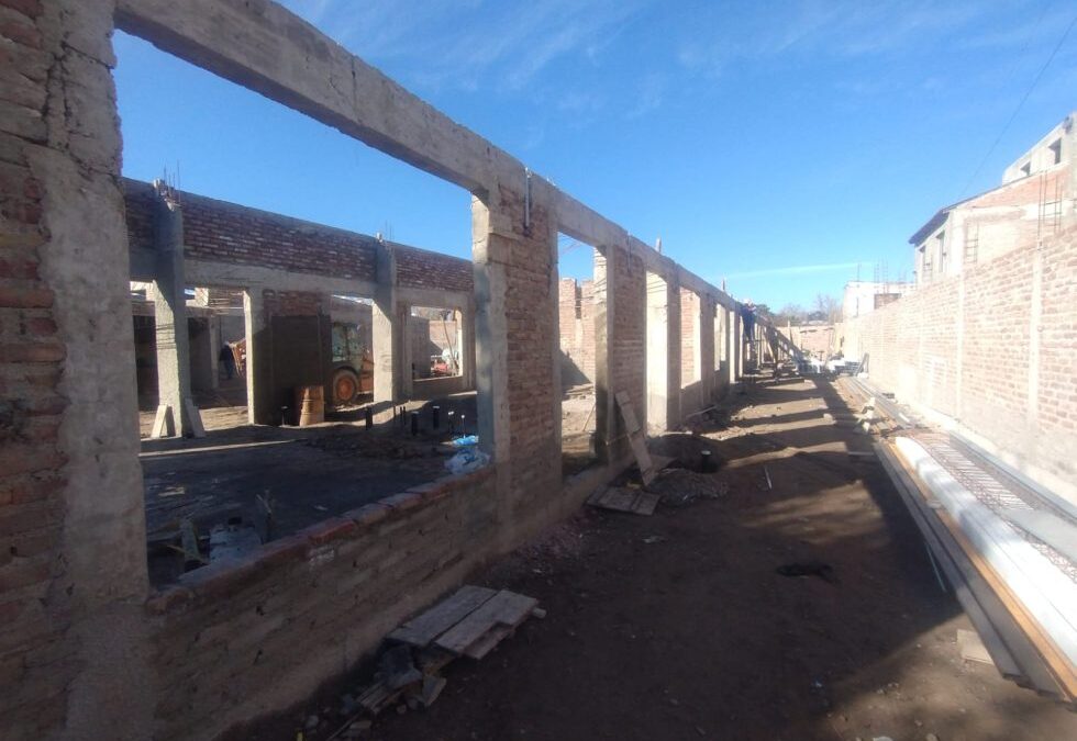 Avance de obras: construyen nuevos edificios para dos jardines de infantes en Tunuyán