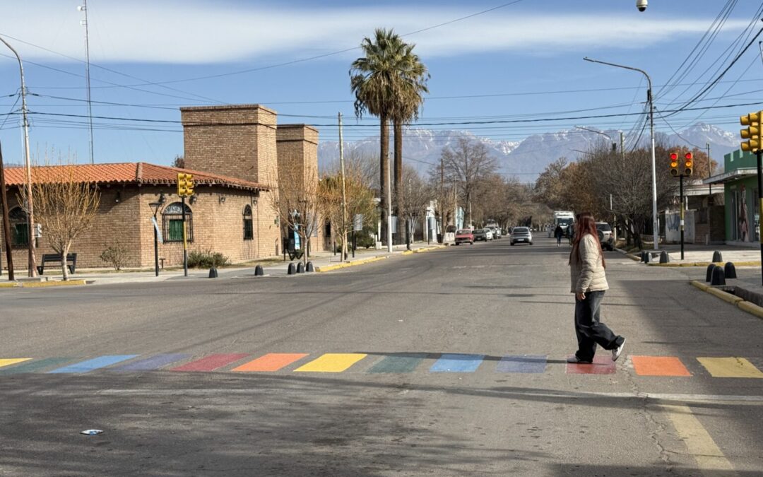 Con intervenciones urbanas y actividades de sensibilización, San Carlos celebró el Mes del Orgullo