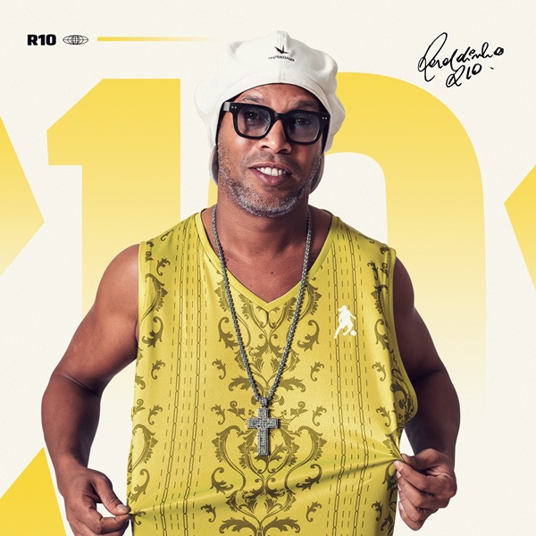 Ronaldinho lanza “Camisa 10”, su álbum debut con Sean Paul y Pitbull
