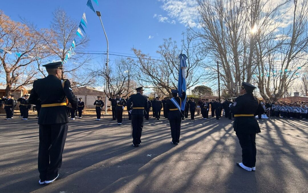 Con el corazón celeste y blanco: San Carlos conmemoró los 206 años del paso a la inmortalidad de Manuel Belgrano