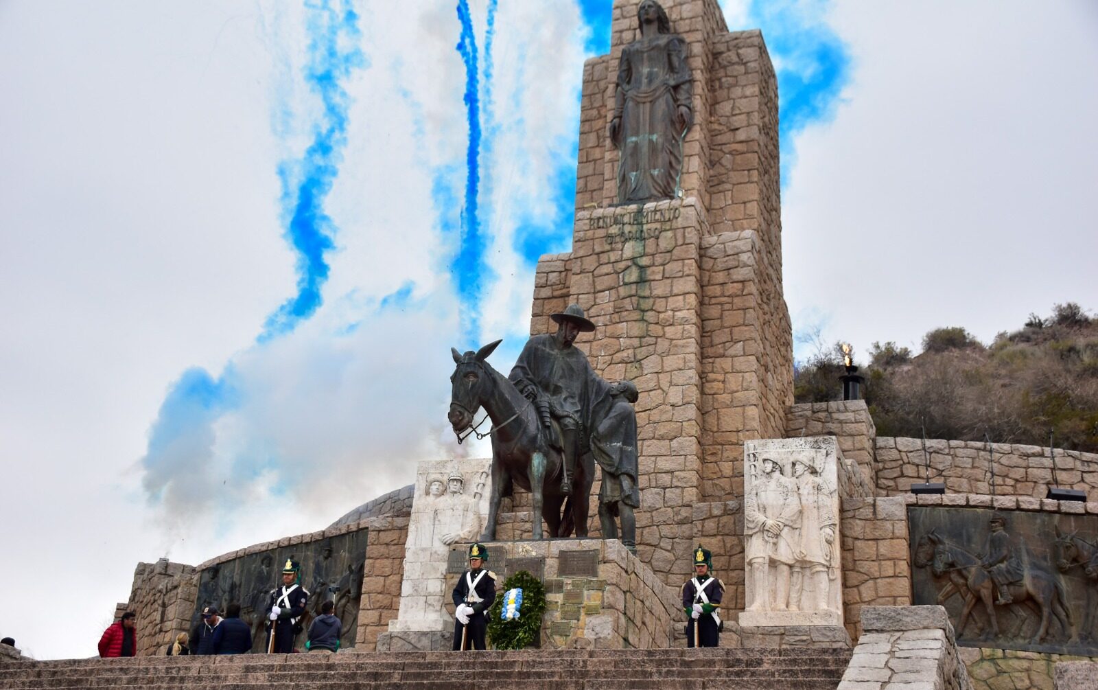 Por mal tiempo, suspenden los actos sanmartinianos y la agenda cultural en el Manzano Histórico