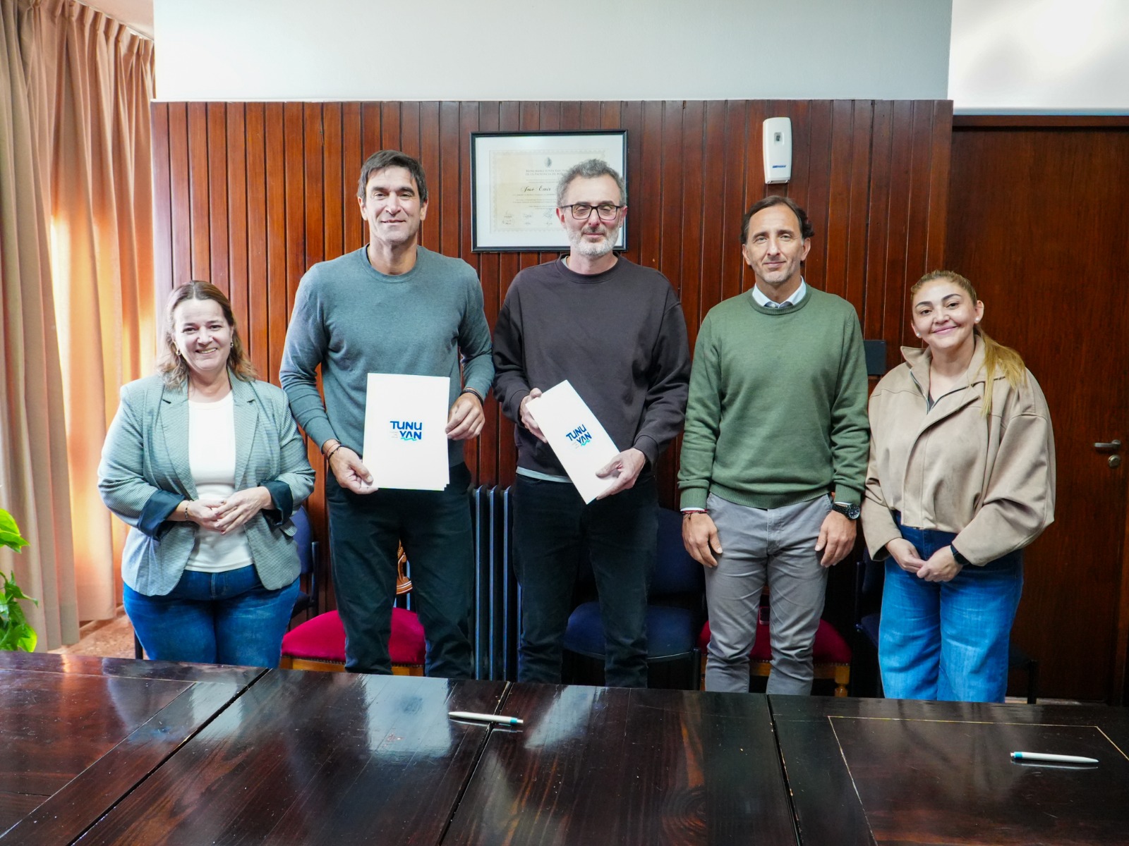 Tunuyán firmó un convenio con Bilder.com para impulsar la transformación digital de comercios vinculados a la construcción