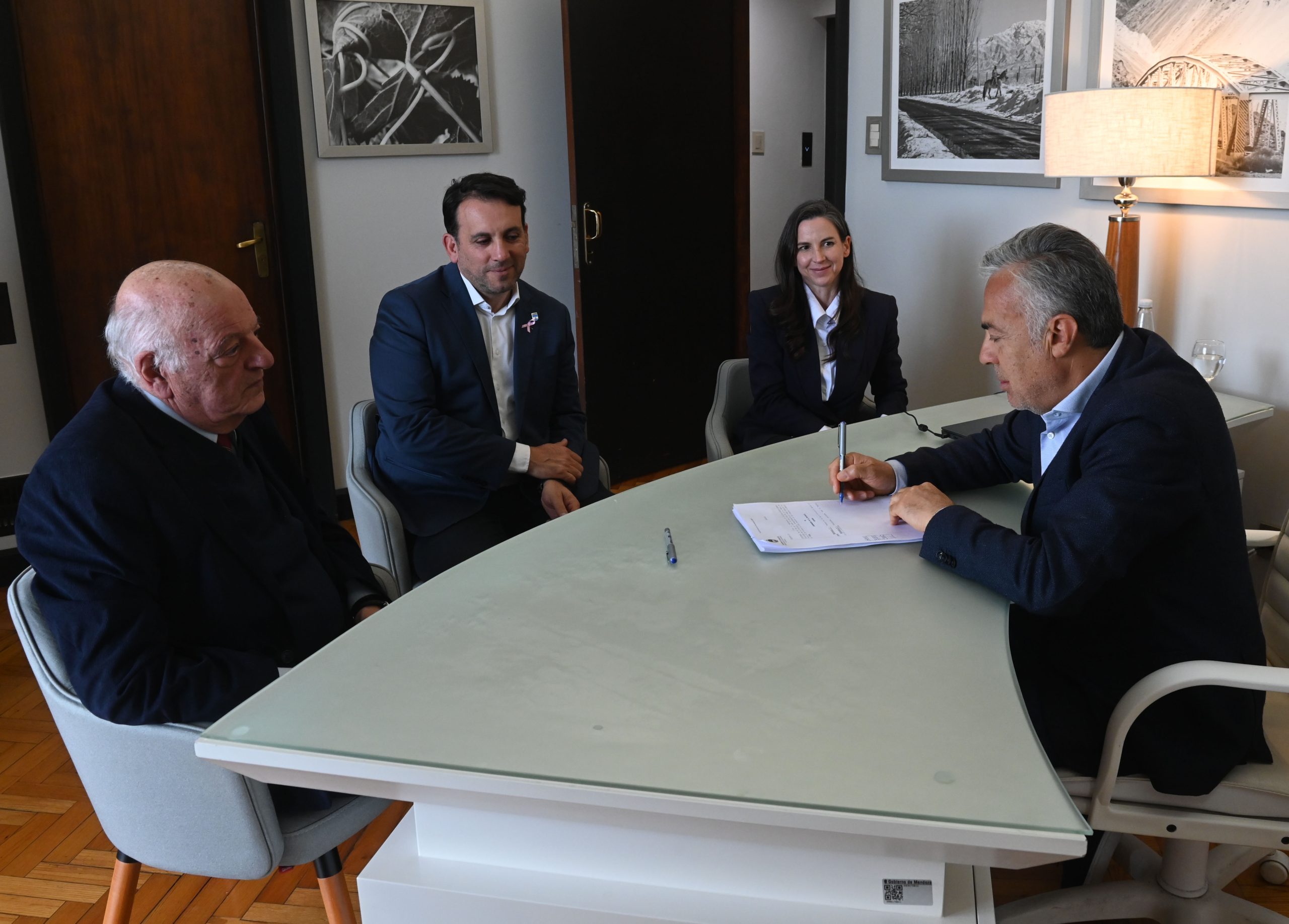 Mendoza promulgó la ley que establece el nuevo Régimen Especial Penal Juvenil
