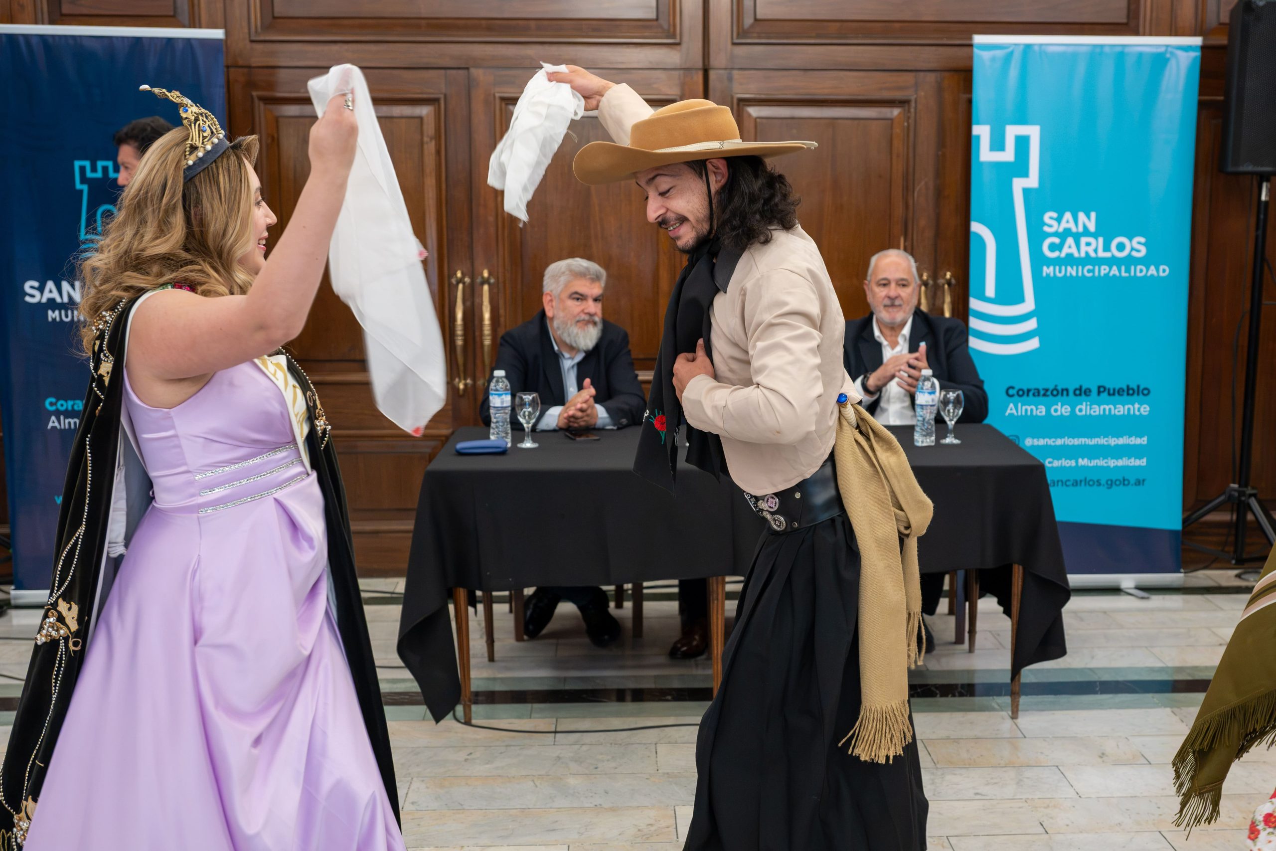 San Carlos abre el calendario vendimial 2027 con tres noches de fiesta y el regreso de la Cabalgata de los Claveles